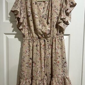 Vanilla Bay Cream and Pink Floral Top